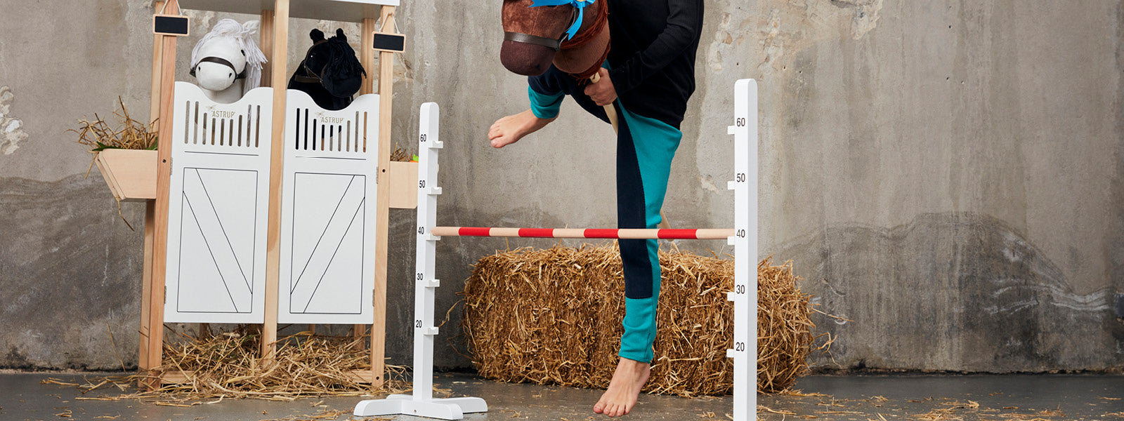 Hobby Horses & Steckenpferde – Zubehör, Halfter & Pferdeboxen
