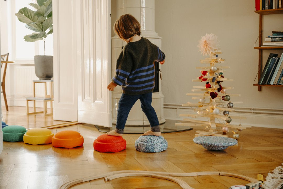 Free Balance Board + Winter Special Rainbow Set Complete Classic | stacking stone