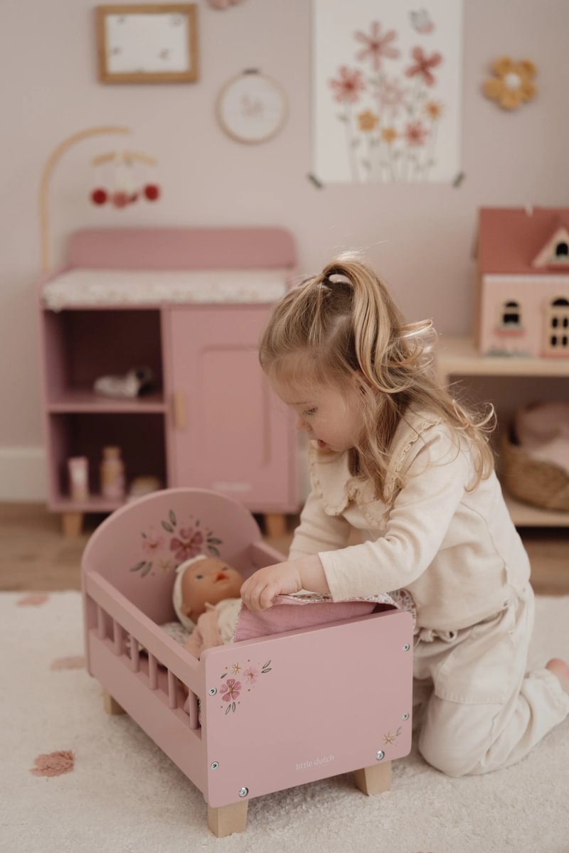Puppenbett aus Holz für Kinder | Schmatzepuffer