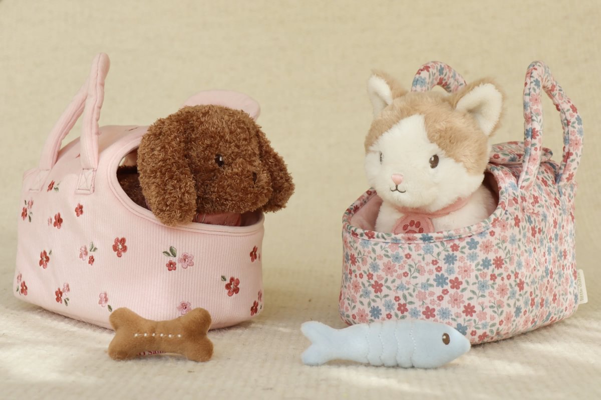 Chat en peluche Marley dans un sac GRS