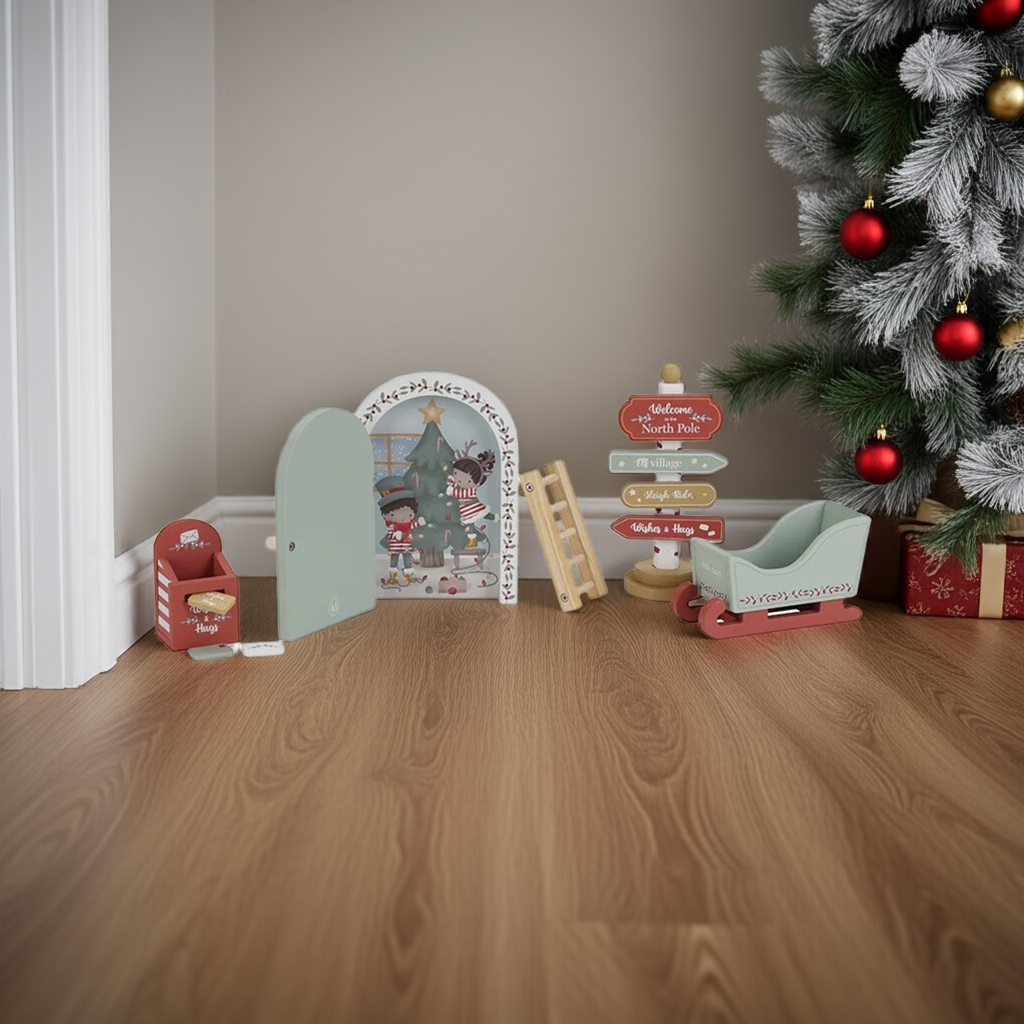 Weihnachtliche Wichteltür aus Holz mit Zubehör – Little Dutch LD4871