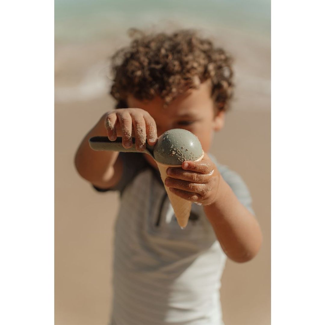 Set de plage crème glacée 9 pièces – Jouet de sable pour des journées d'été créatives