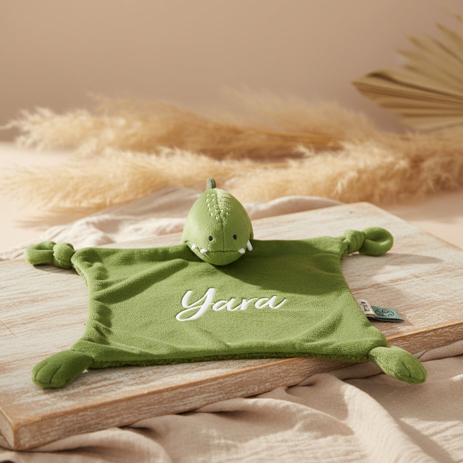 Trixie Schnuffeltuch Herr Dino – personalisierbares Kuscheltuch mit Schnullerknoten
