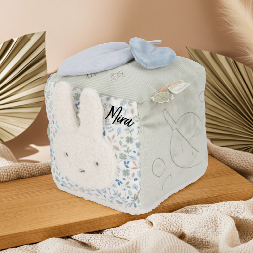 Cube d'activités doux Lucky Leaves x Miffy