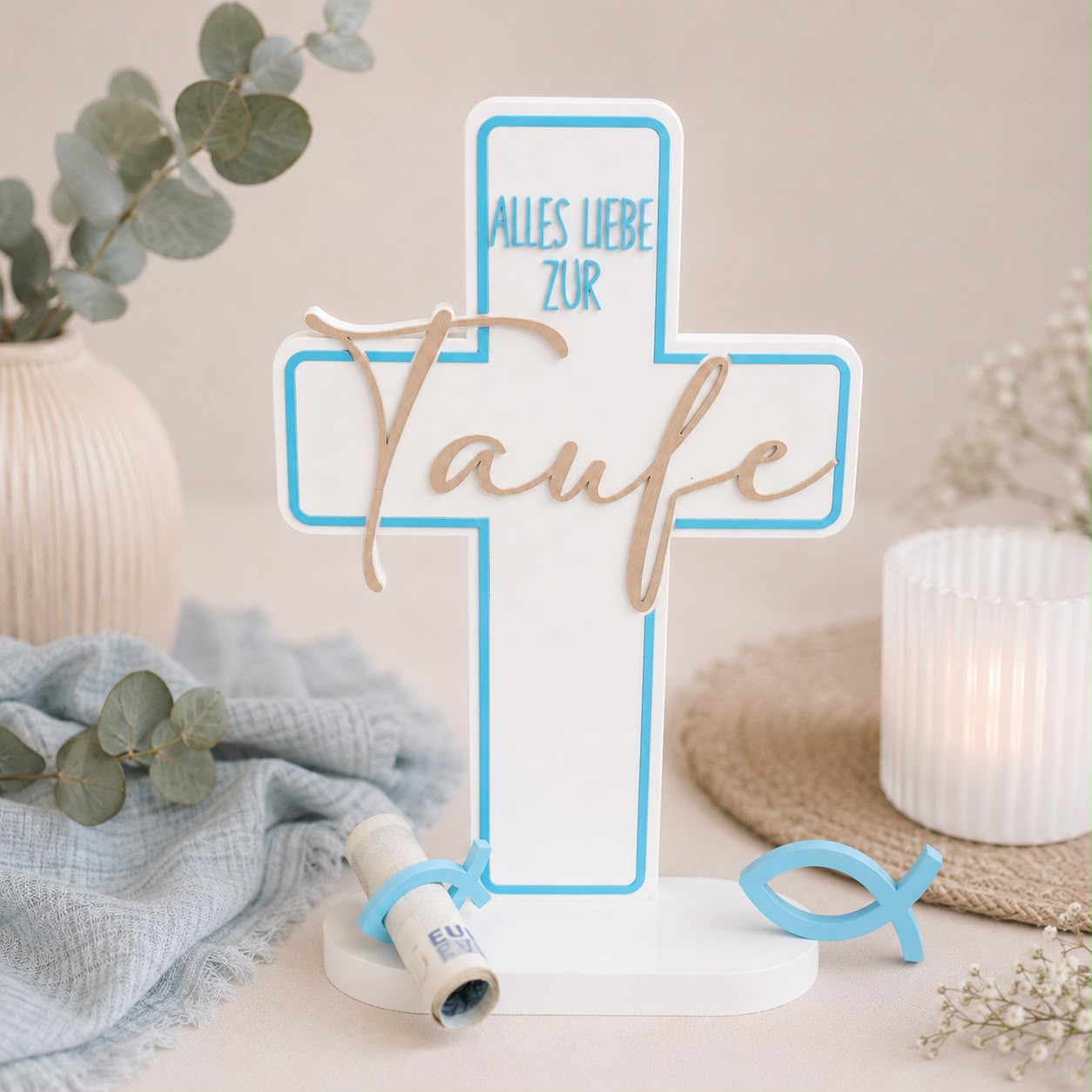 Personalisiertes Taufkreuz in Blau mit Namen ohne Verzierung als Geldgeschenk zur Taufe