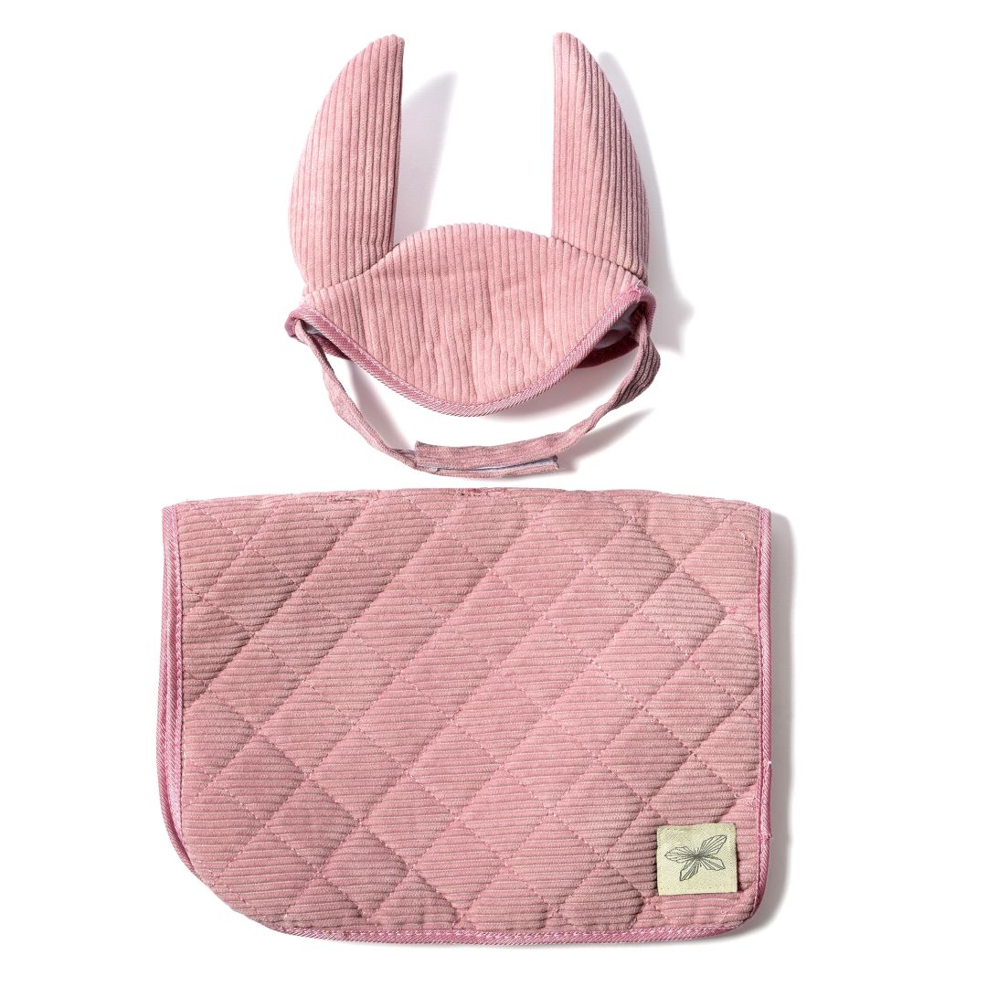 Tapis de selle et capuche roses | par Astrup