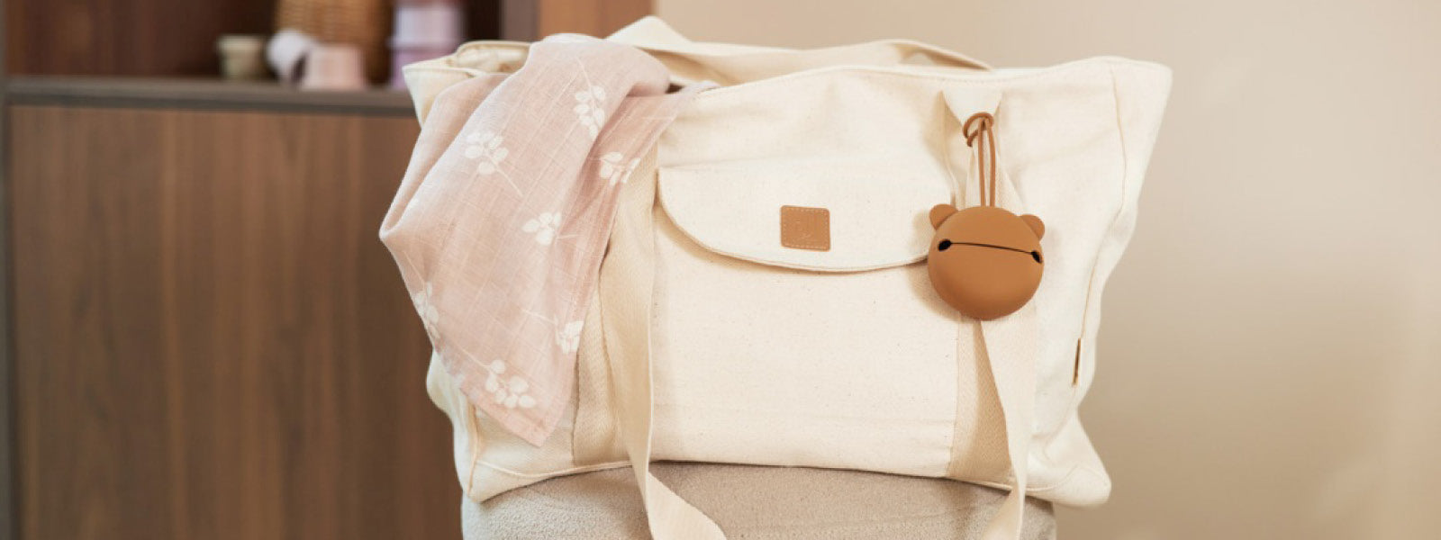 Shopper & Mombags - praktische & stylische Taschen für Mamas, auch personalisiert