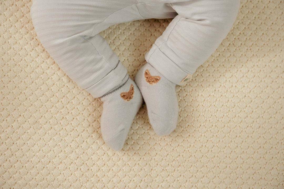 Ensemble de chaussettes avec trois motifs multicolores | Little Dutch
