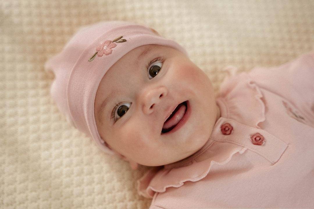 Tenue mignonne de bébé fille – T-shirt rose