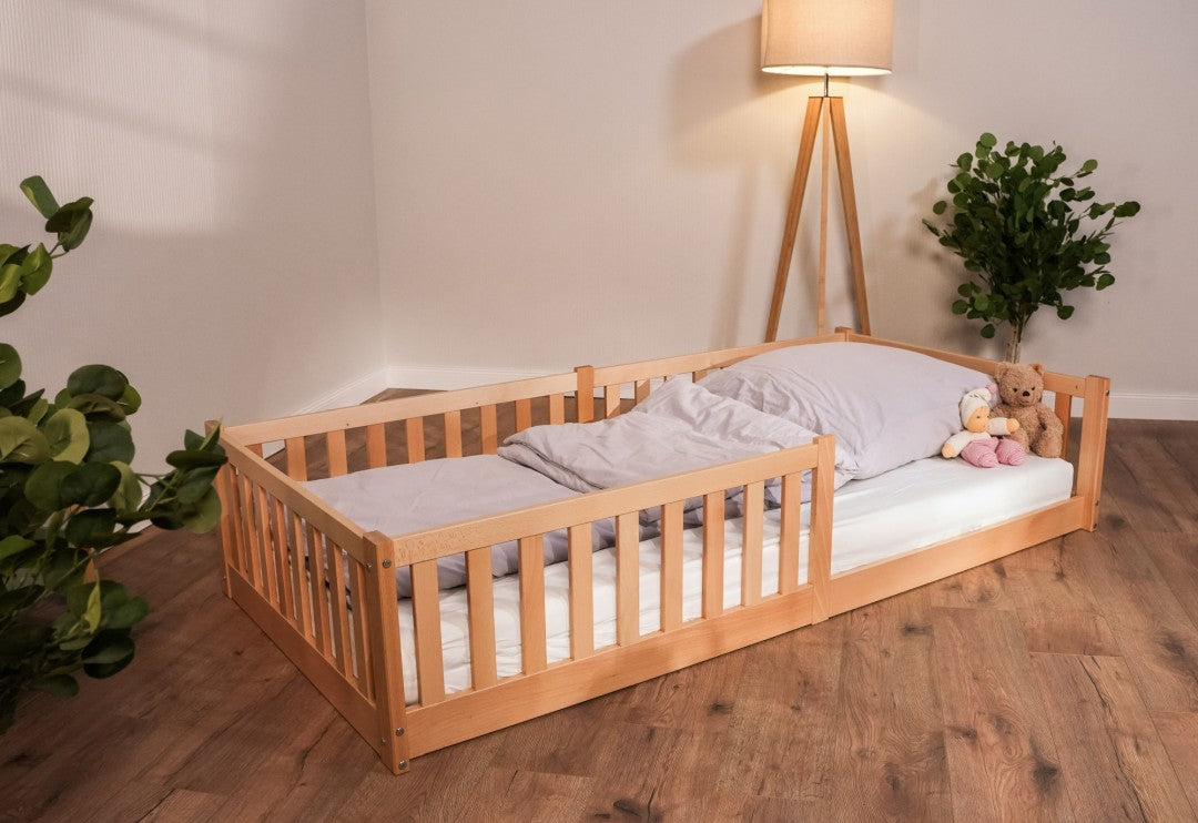 Lit au sol / lit cabane ENNO 90x200 cm hêtre naturel avec toit opt. | tiSsi®