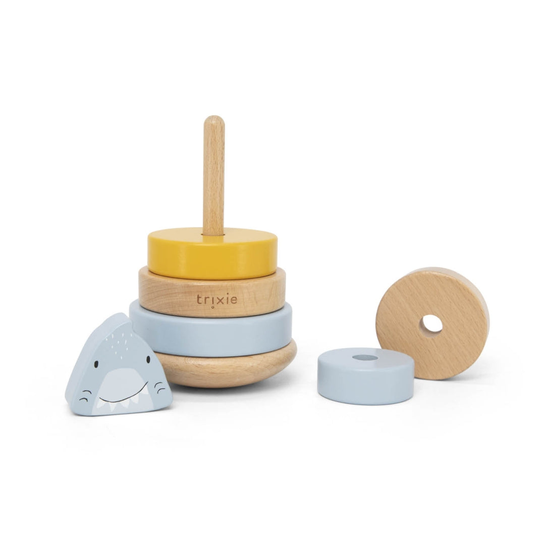 Tour de piles en bois - Monsieur Requin - pour la naissance | Trixie