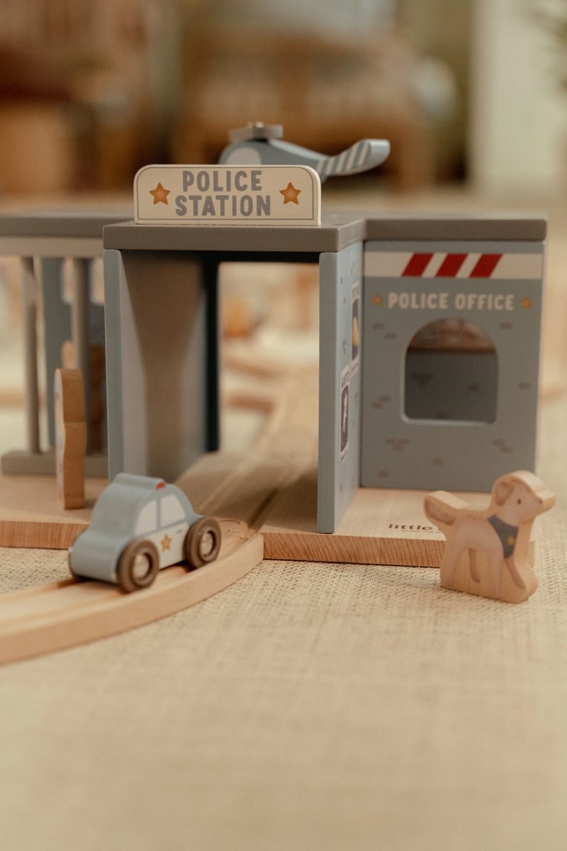Personalized wooden train station made of wood | Schmatzepuffer