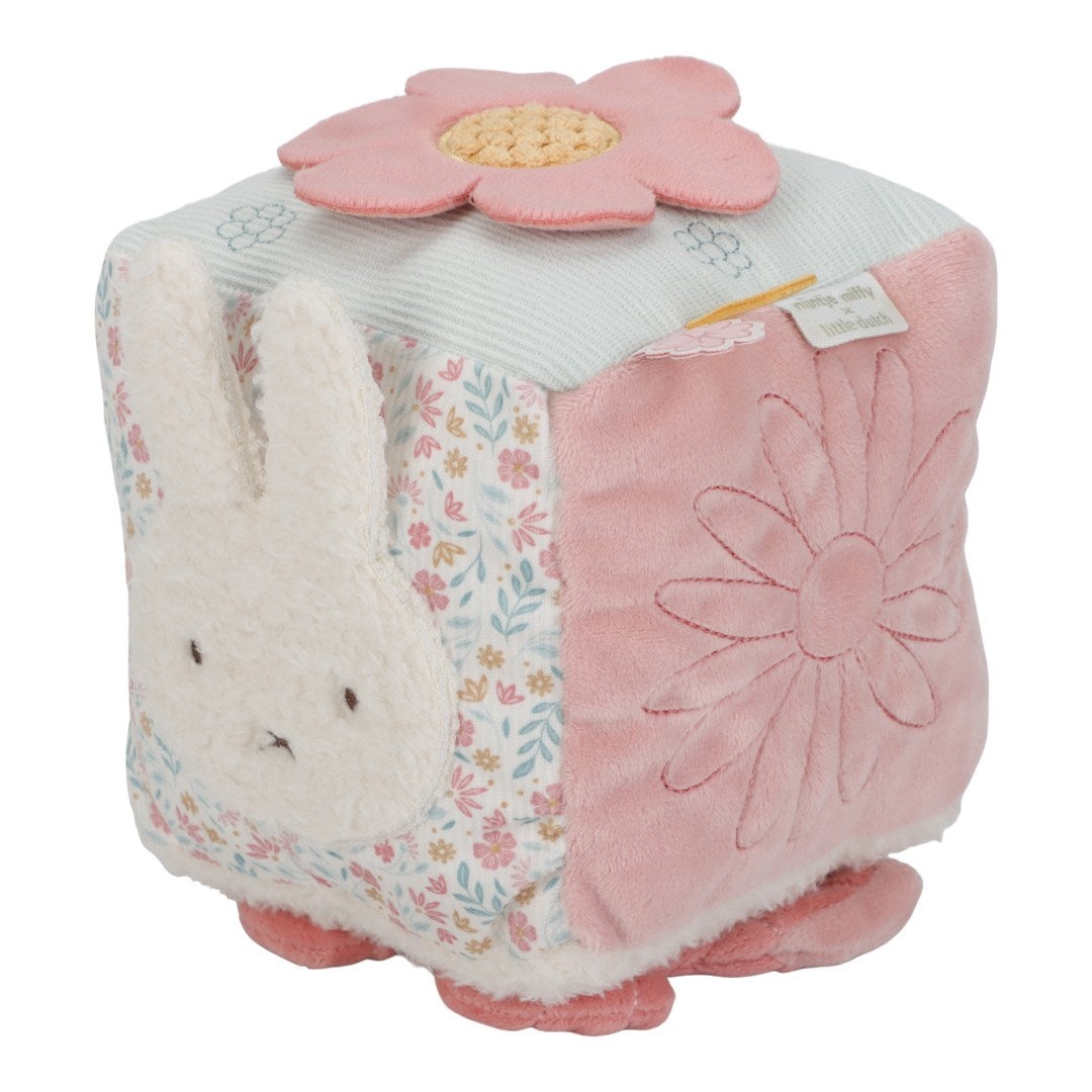 Cube d'activités doux Lucky Blossom x Miffy