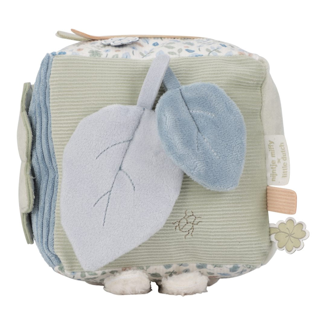Cube d'activités doux Lucky Leaves x Miffy
