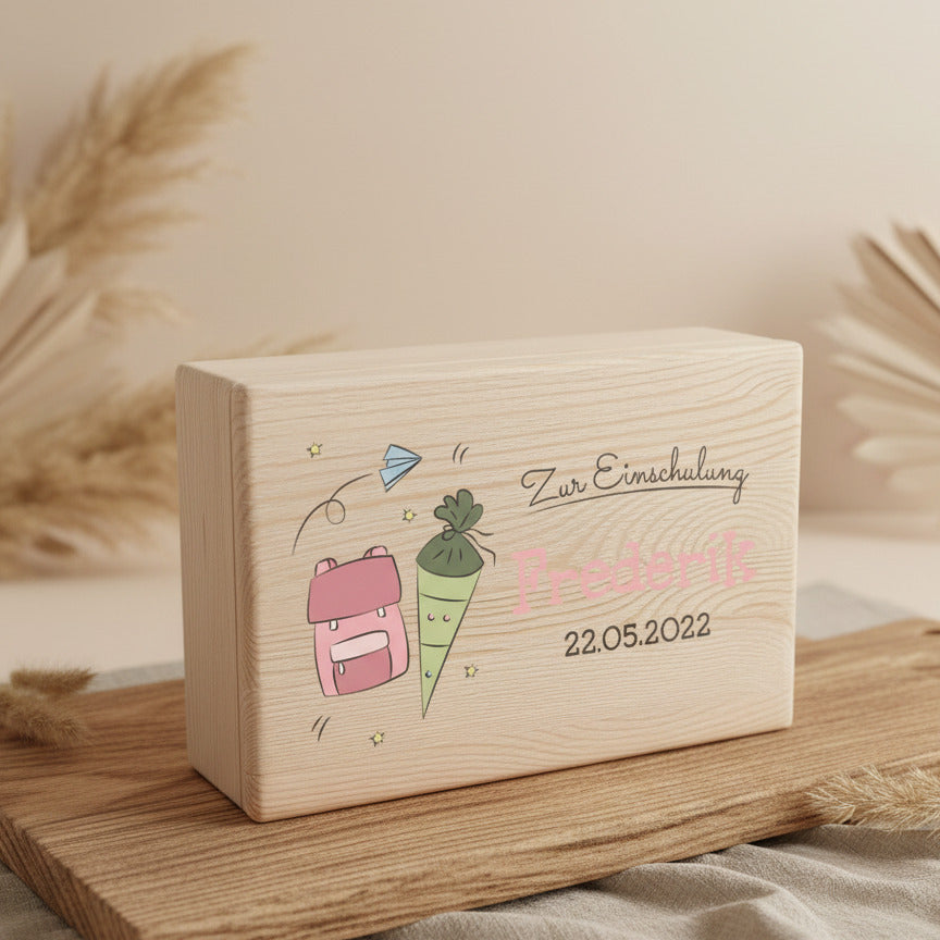 Boîte à souvenirs - Bois naturel - Personnalisée pour la rentrée scolaire | Schmatzepuffer