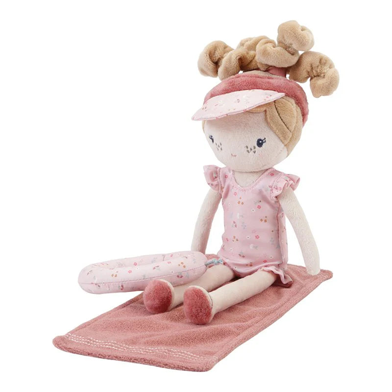 Kuschelpuppe Mila zum Kuscheln und Spielen