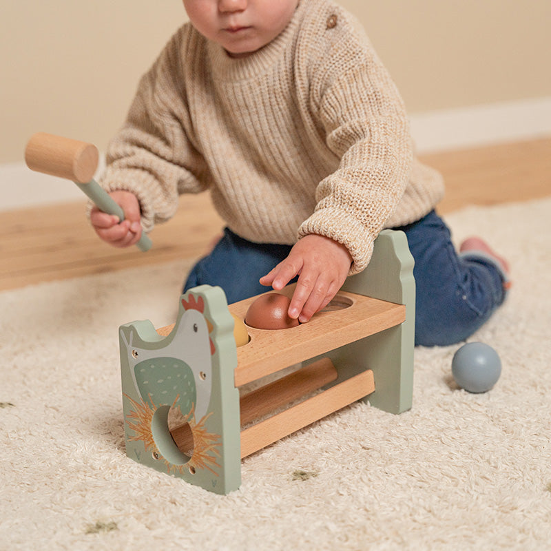 Banc à marteler avec boules Little Farm « Naissance »