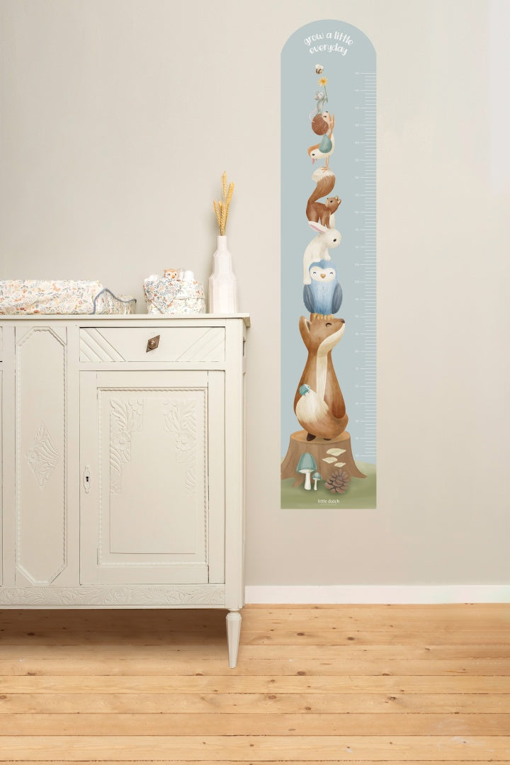 Sticker mural toise pour chambre d'enfant