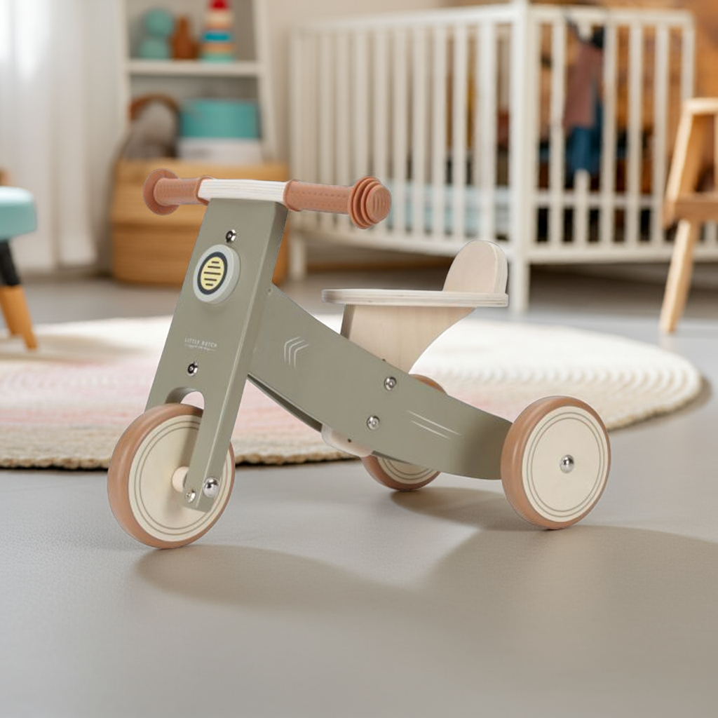 Tricycle en bois personnalisé avec nom – Cadeau pour jeunes enfants