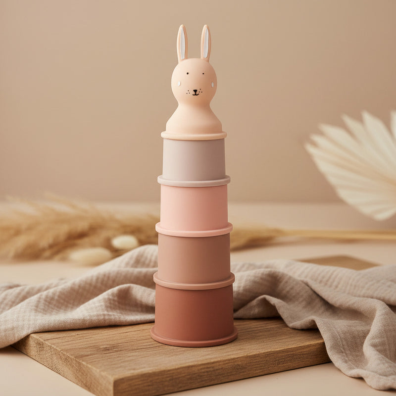 Ensemble de gobelets empilables, 5 pièces – Mrs. Rabbit | Trixie