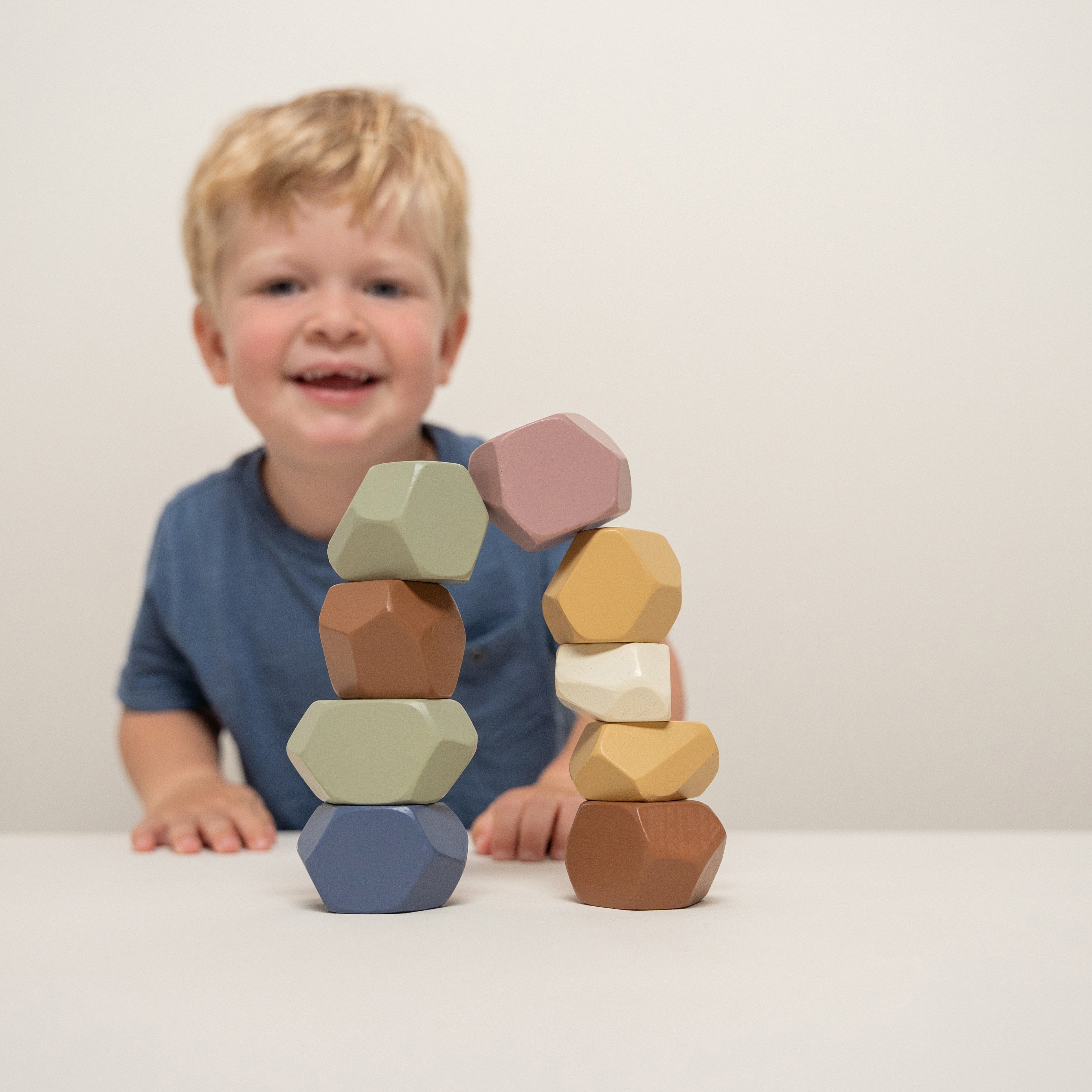 Pierres d'équilibre en bois pour enfants