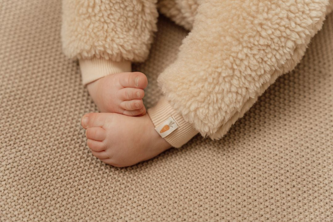 Grenouillère bébé lapin, sable | Little Dutch