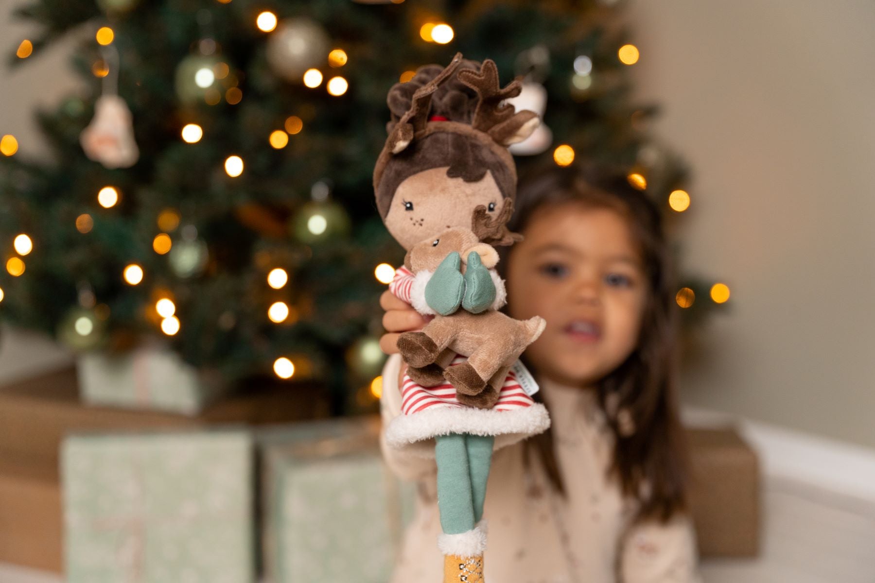 Snuggle Doll Winter Evi 35 cm – Soft Fabric Doll for Children