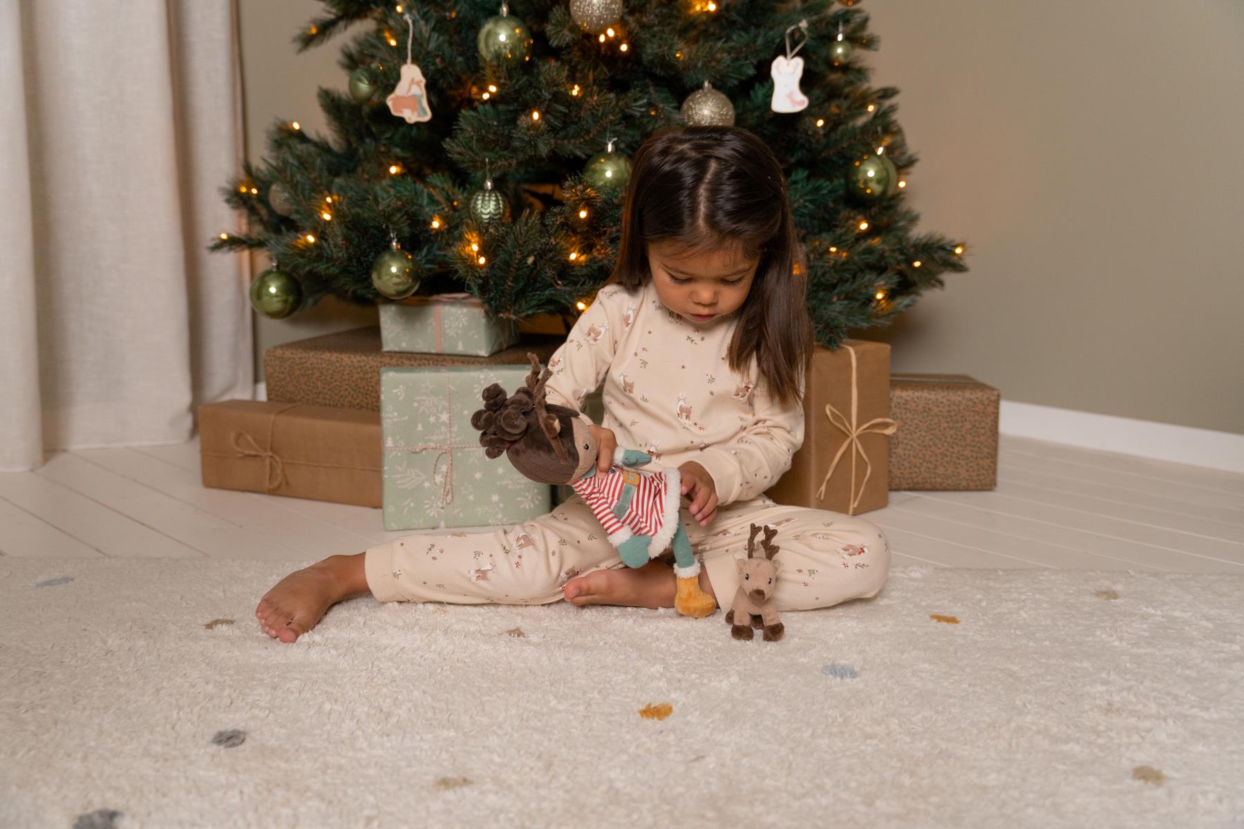 Snuggle Doll Winter Evi 35 cm – Soft Fabric Doll for Children