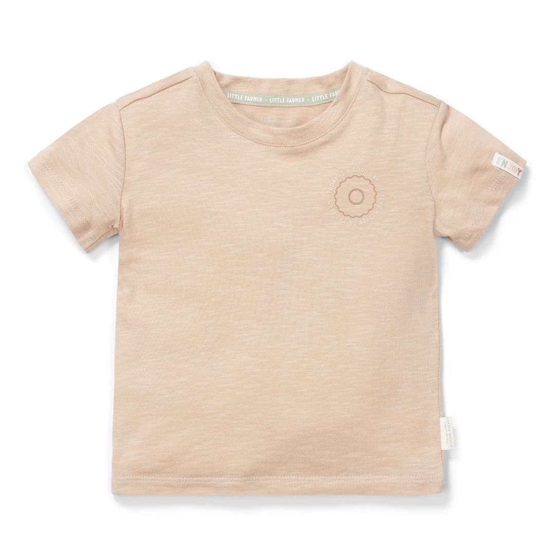 Personalisiertes Kinder T-Shirt in Beige mit Namen als individuelles Geschenk für Mädchen und Jungen