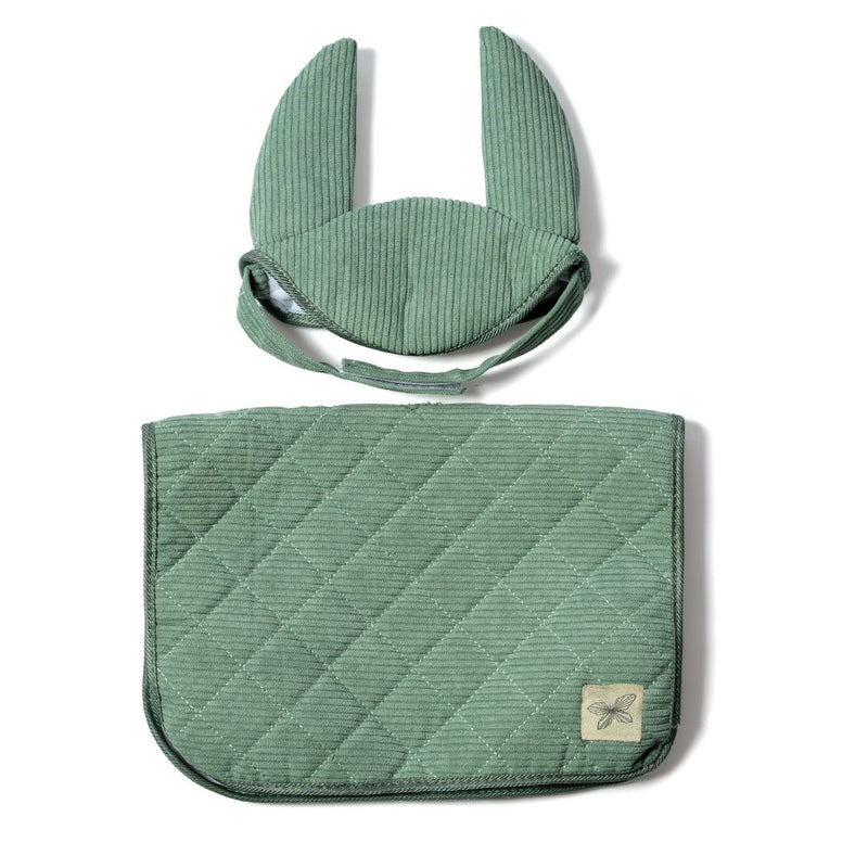 Tapis de selle et capuche verts | par Astrup