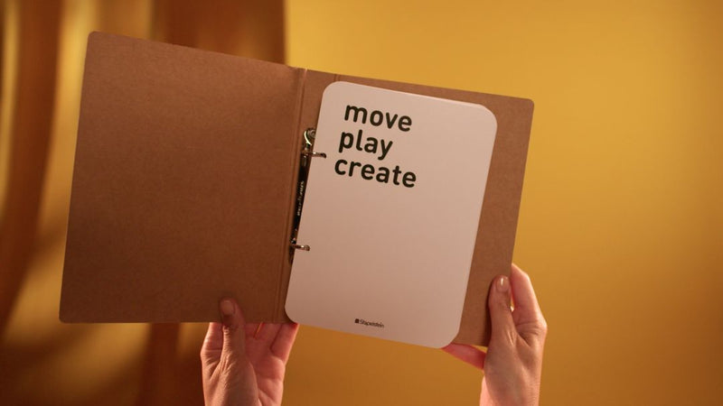 Spielkarten mit kreativen Bewegungsideen fuer Kinder zur Foerderung von Motorik, Balance, Koordination und fantasievollem Spielen